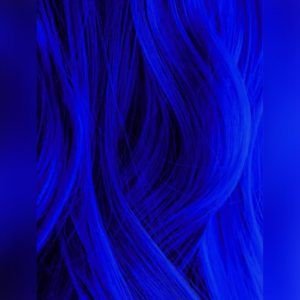 Краска для волос Iroiro 45 Deep Blue на волосах