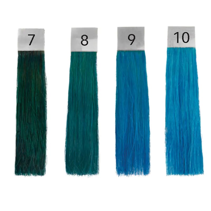 Краска для волос Pulp Riot Blue Muse на волосах Краска для волос Pulp Riot Blue Muse на волосах